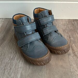 Froddo Genuine Leather Kids Boots Brand New Size EU29